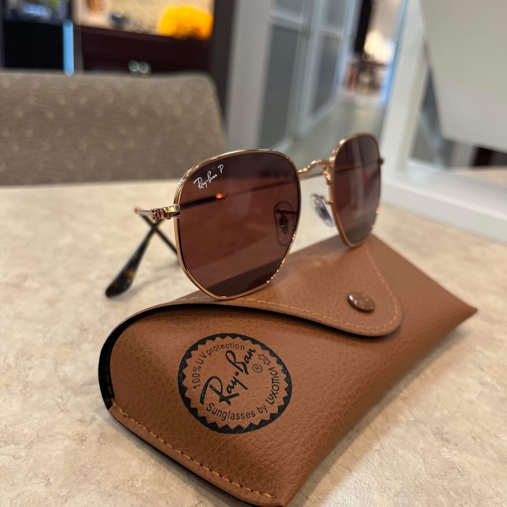 Ray Ban Aviator sunglasses